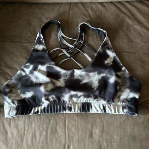 Large- MOSSIMO Sports Bra, light support, black and white tide print